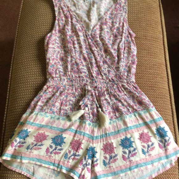American Eagle Outfitters Romper EUC - Picture 2 of 4